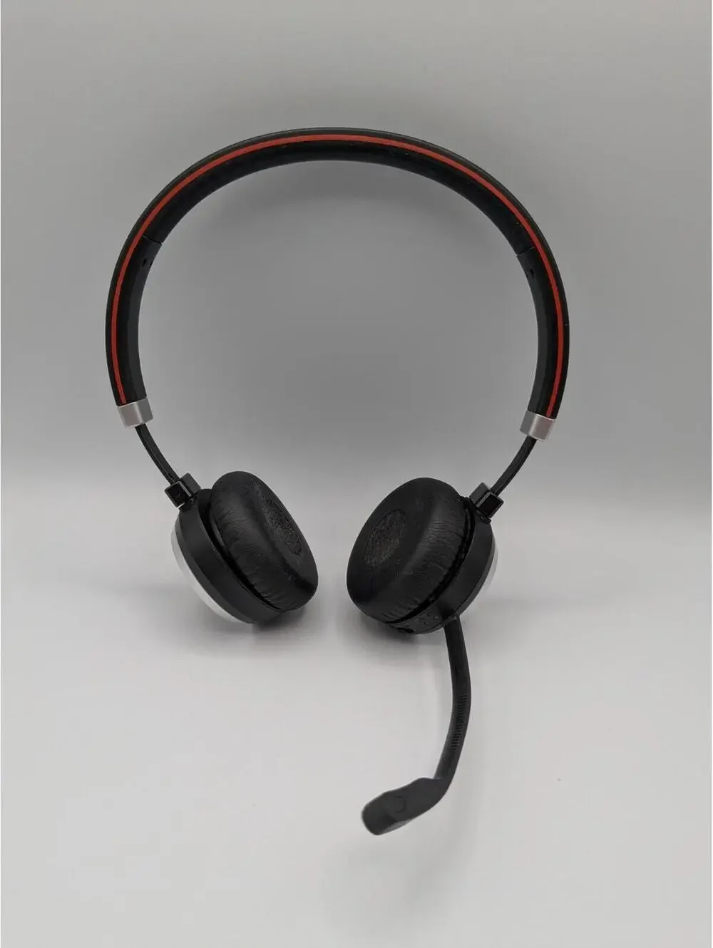 Jabra Evolve 65 MS Wireless Stereo Headset with USB Adapter and Charging Cord
